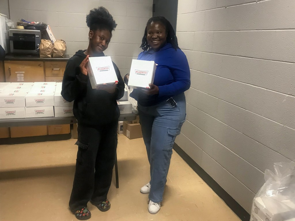 Black Diamonds sell donuts to raise money for&nbsp;scholarship